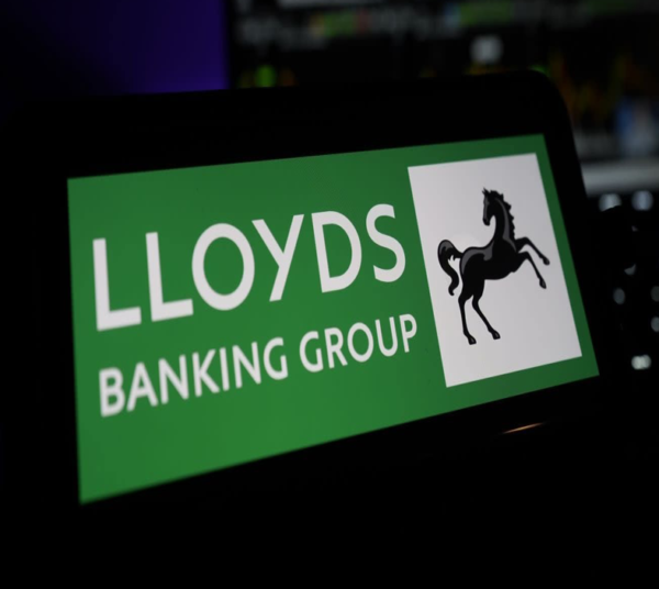 Lloyds Banking Group [UK] – Bal [£2,000]