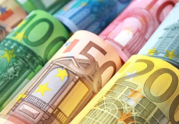 Buy CAD (Canadian Dollar) Counterfeit Banknotes Online