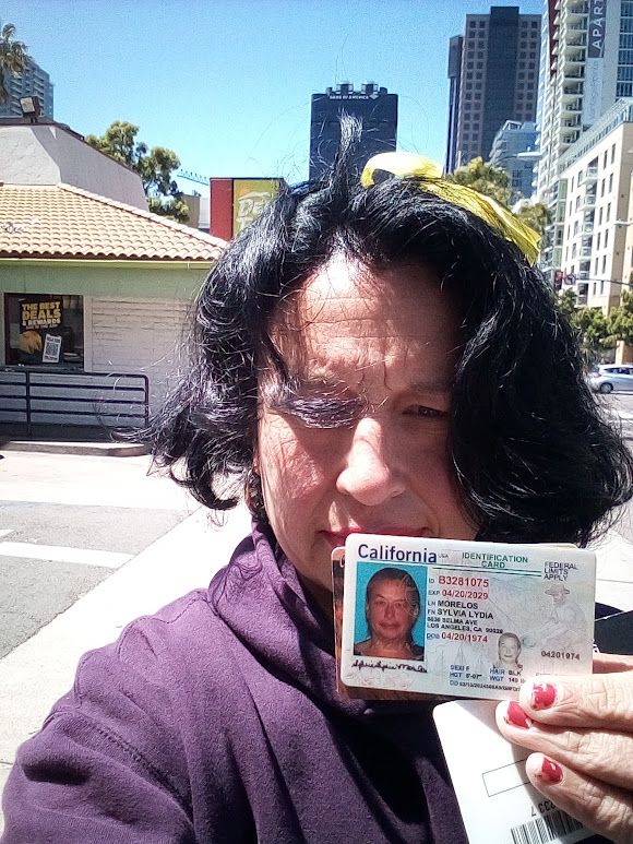 ID CARD, SELFIE
